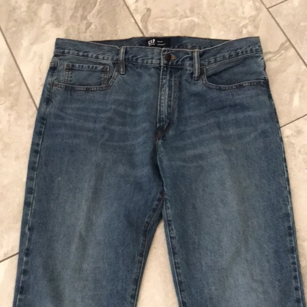 GAP mens medium
